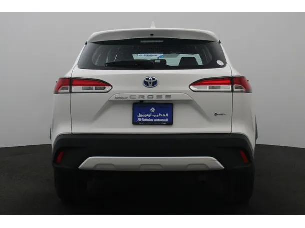 Car image 12
