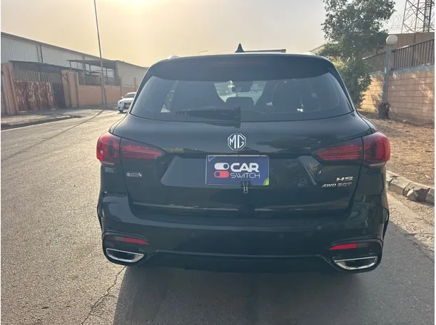 Car image 6