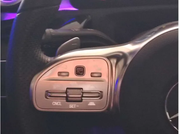Car image 35