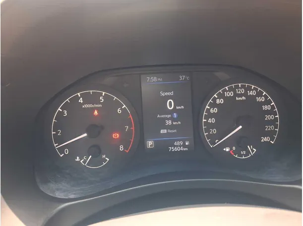 Car image 7