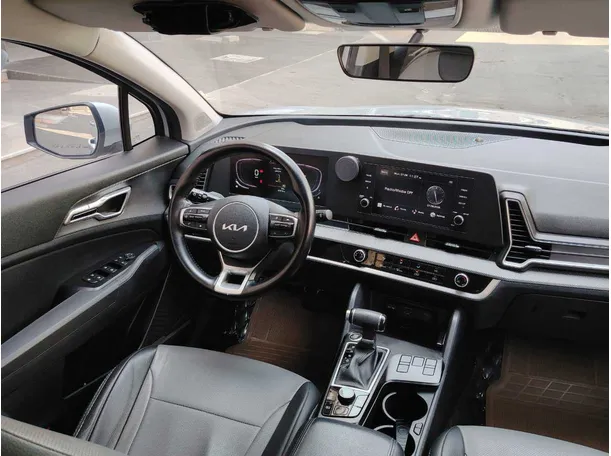 Car image 22