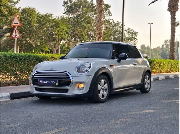2015 MINI Cooper in UAE