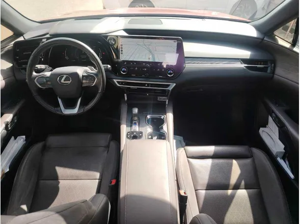 Car image 20