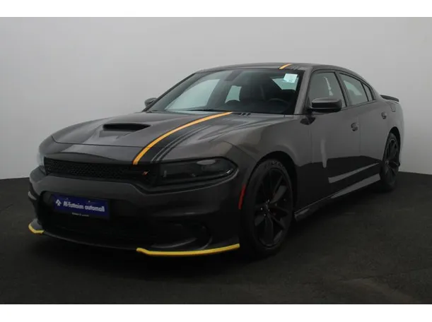 2022 دودج تشارجر في أبوظبي