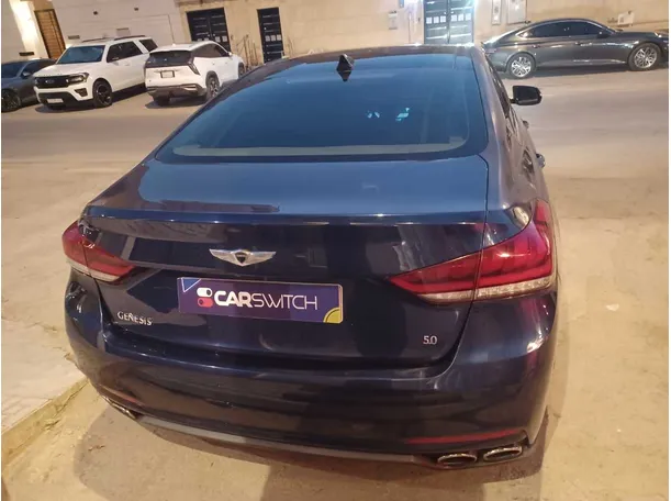 Car image 6