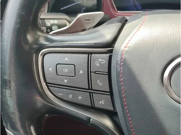 Car image 29