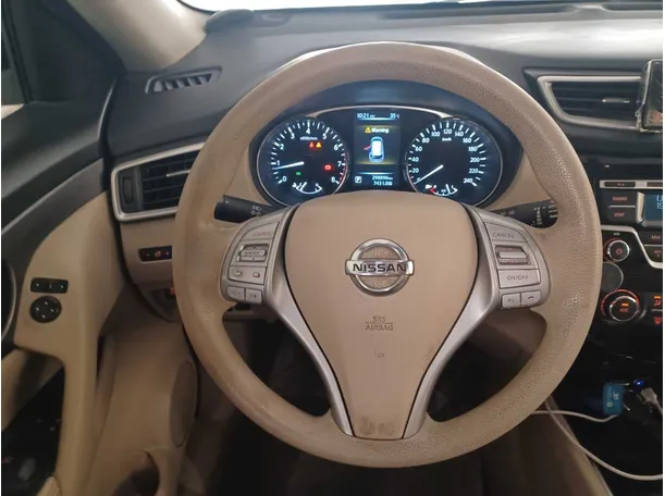 Car image 16