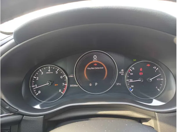 Car image 27