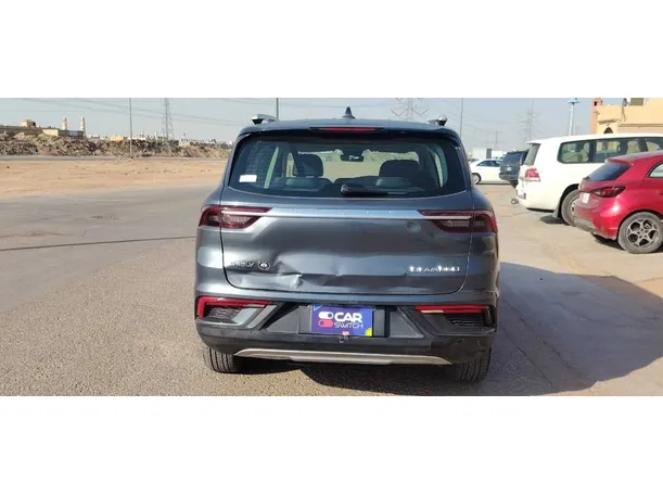 Car image 6