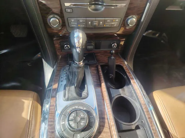 Car image 21
