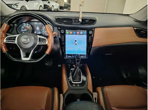 Car image 22