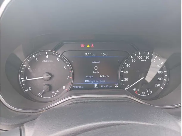 Car image 20