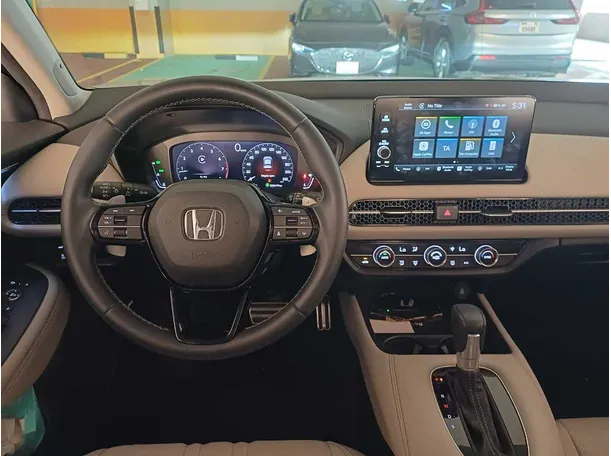 Car image 17