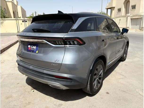 Car image 5