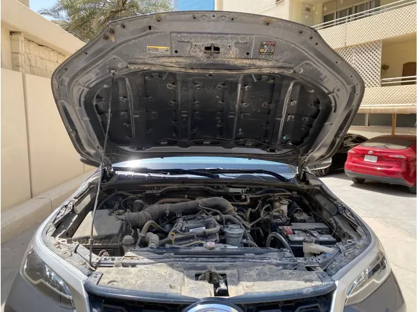 Car image 28