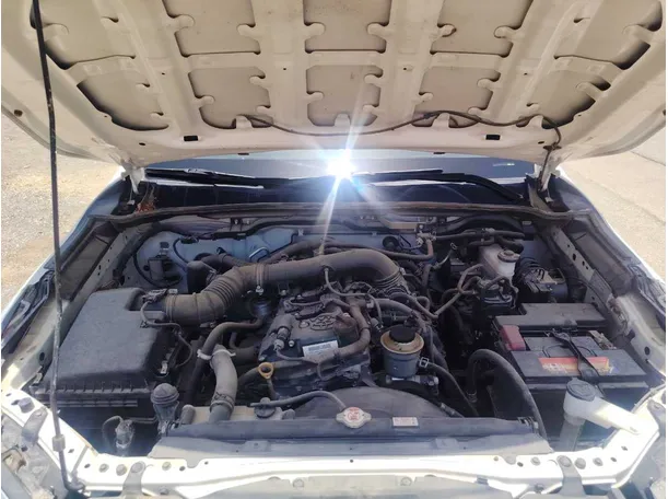 Car image 28