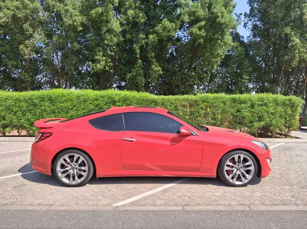 Car image 8