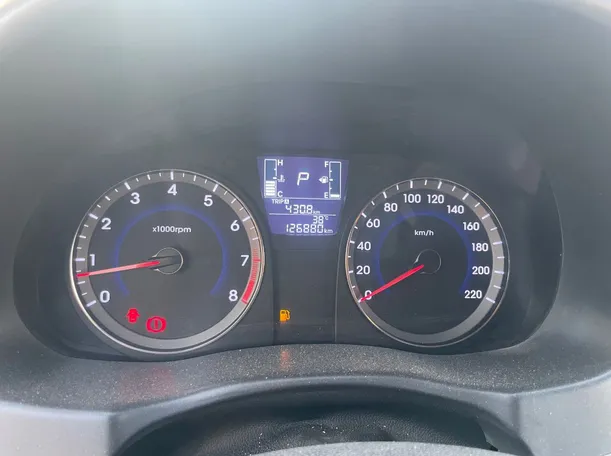 Car image 20