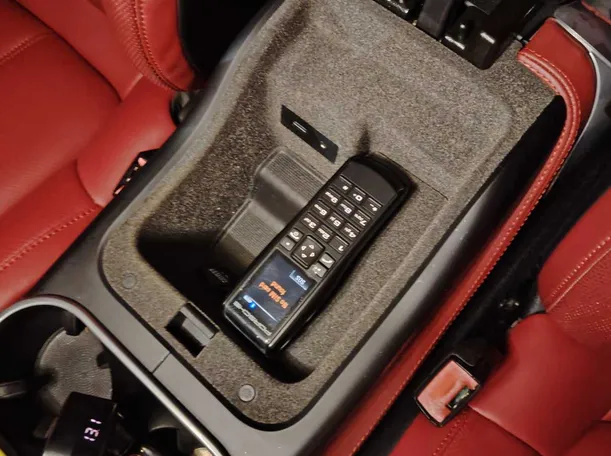 Car image 37