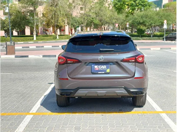 Car image 6