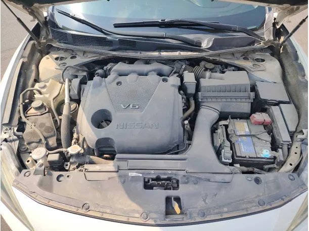 Car image 36
