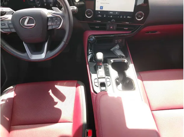Car image 22