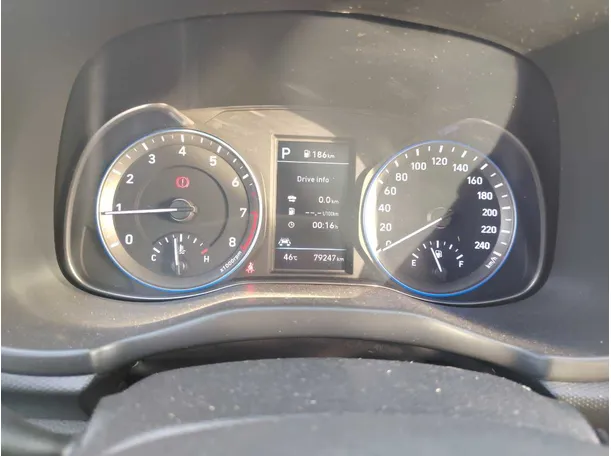 Car image 24