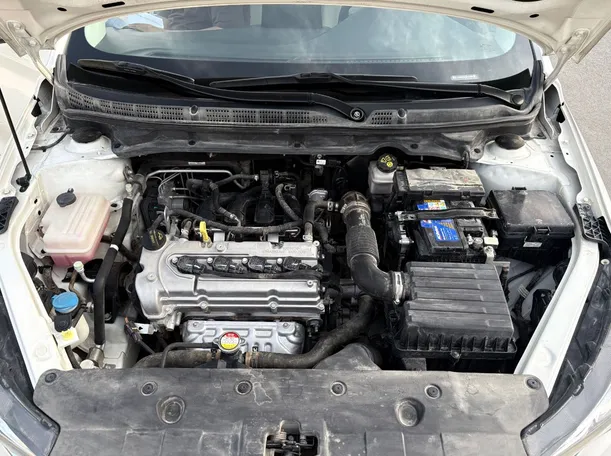 Car image 29