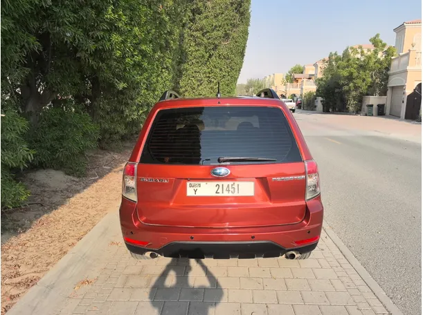 Car image 8