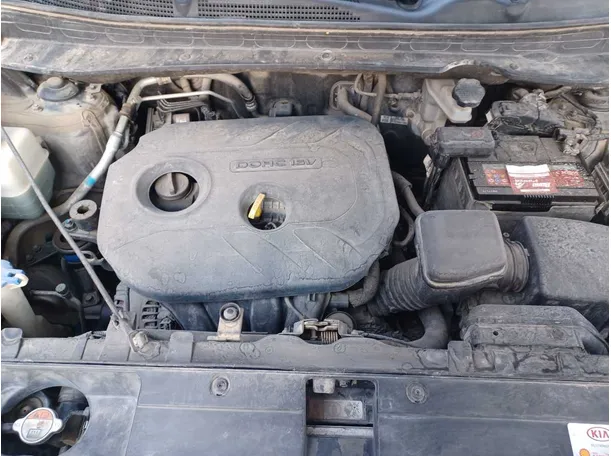 Car image 25