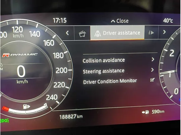 Car image 23