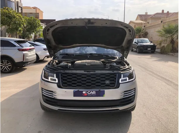 Car image 21