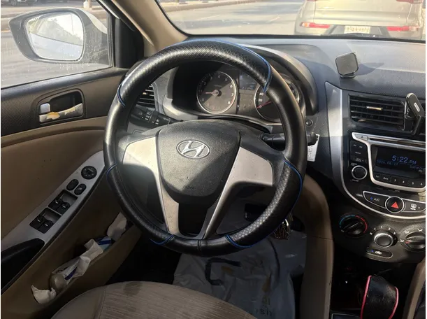 Car image 21