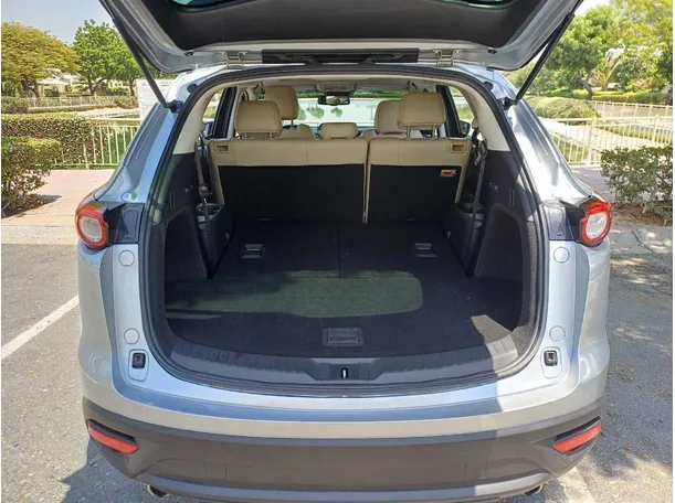 Car image 21