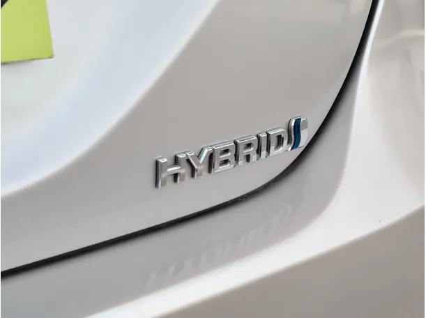Car image 35