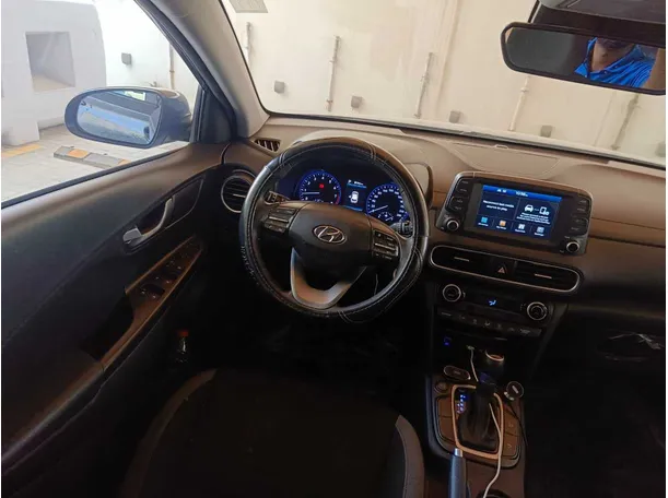 Car image 21