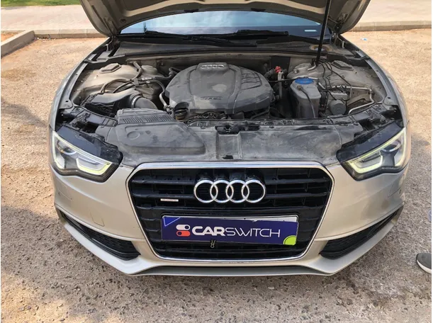 Car image 26