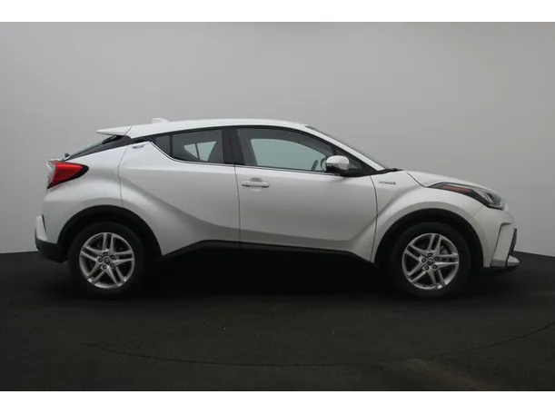 Car image 13