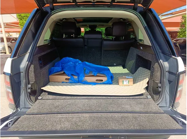 Car image 34