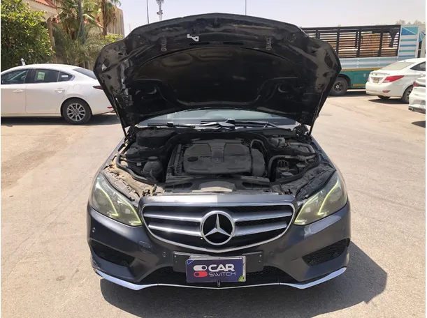Car image 24