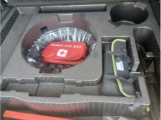 Car image 22