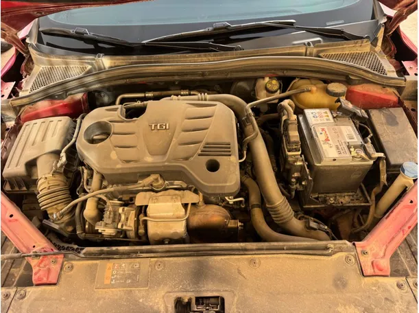 Car image 21