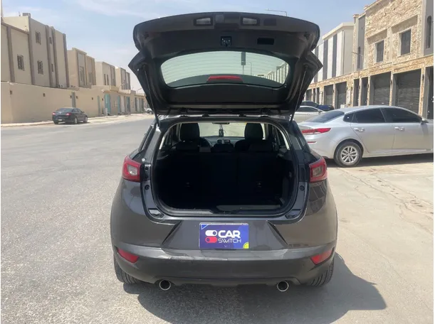 Car image 22