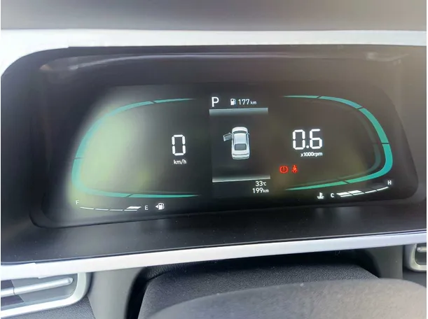 Car image 28