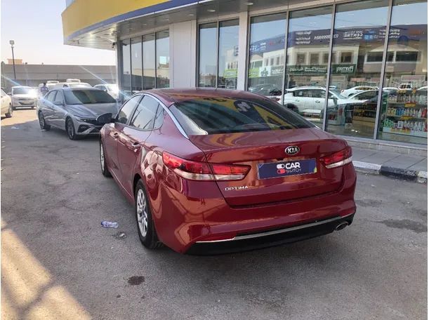 Car image 7