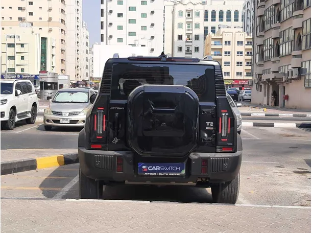 Car image 6