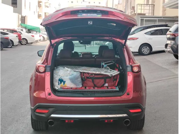 Car image 27