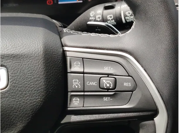 Car image 28