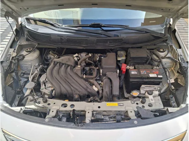 Car image 22