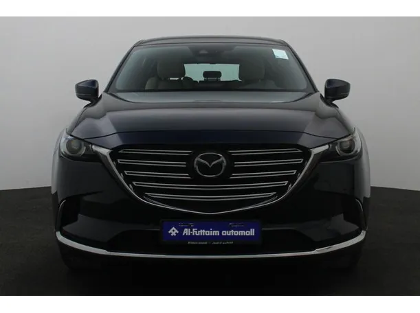 Car image 11